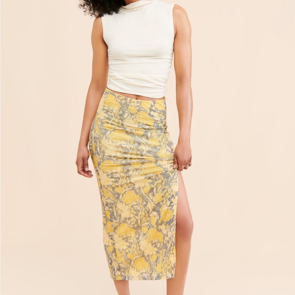 Free people brand new Floral Yellow and Gray Women's Skirt